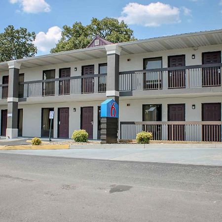 Motel 6 Knoxville, Tn - East ภายนอก รูปภาพ
