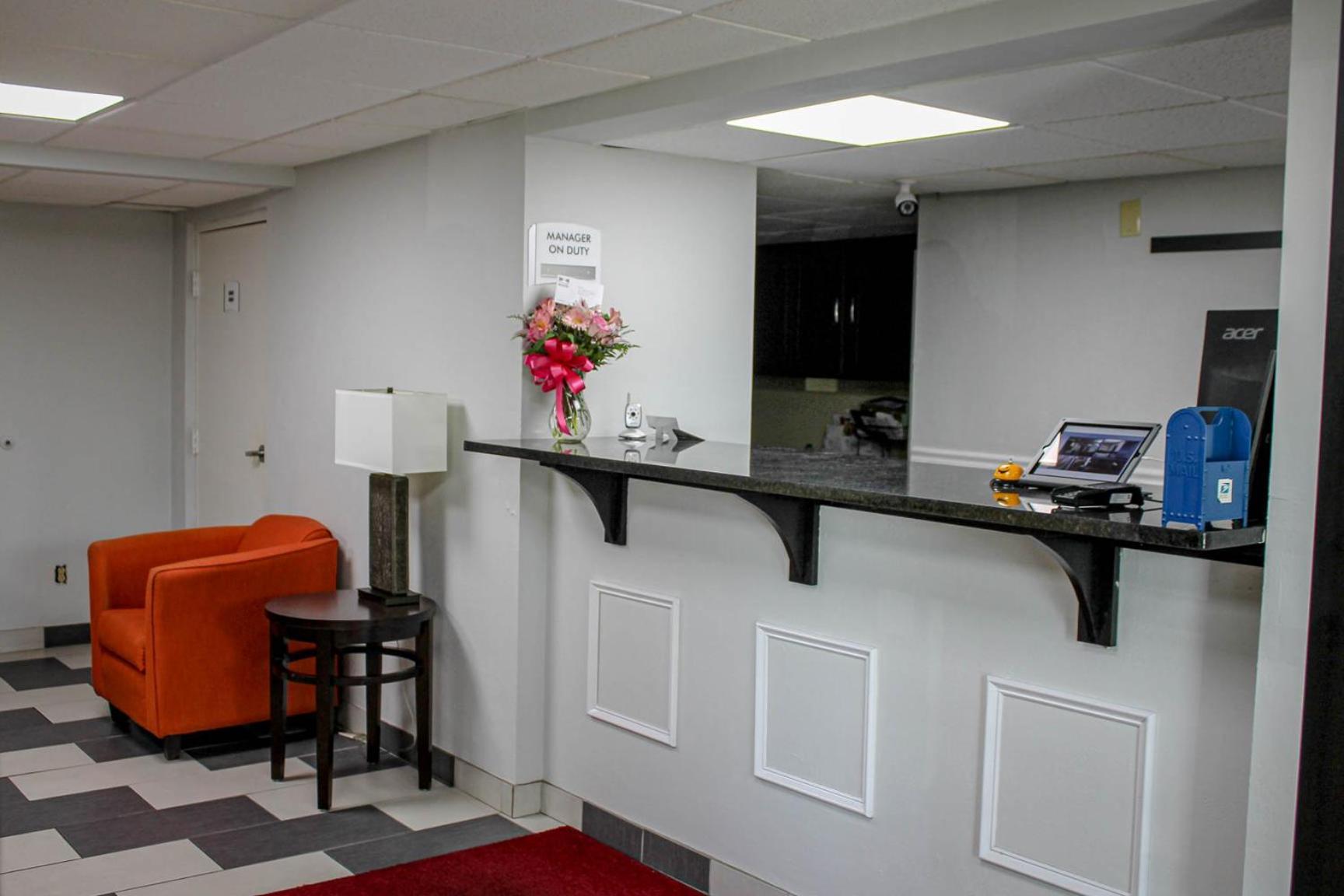 Motel 6 Knoxville, Tn - East ภายนอก รูปภาพ